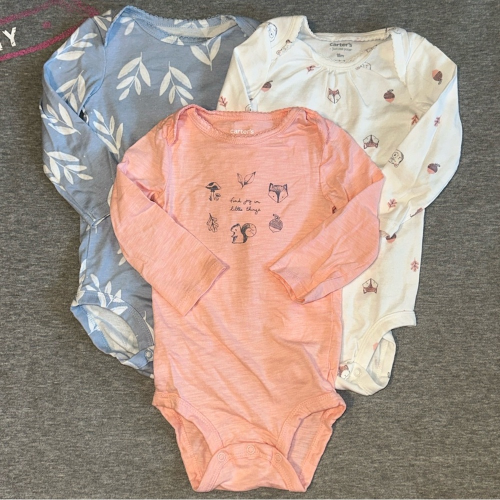 NEW Set of 3 Carter’s Baby Girl’s Long Sleeved Bodysuits Size 18 Months